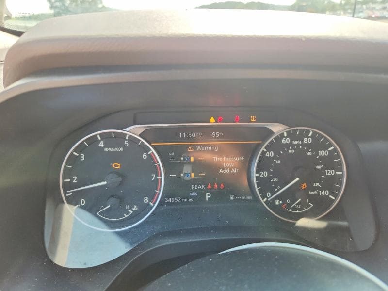 2021 NISSAN ROGUE SV 9