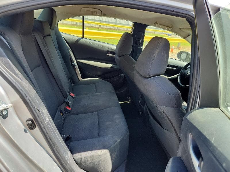 2021 TOYOTA COROLLA LE 10