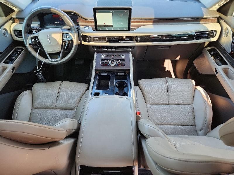 2022 LINCOLN AVIATOR RESERVE 8