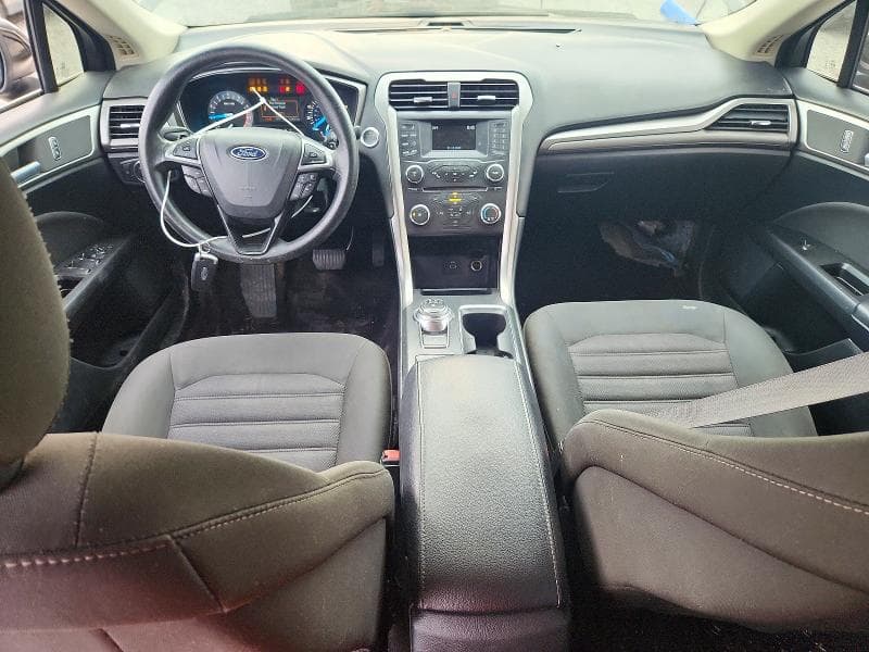 2017 FORD FUSION SE 8