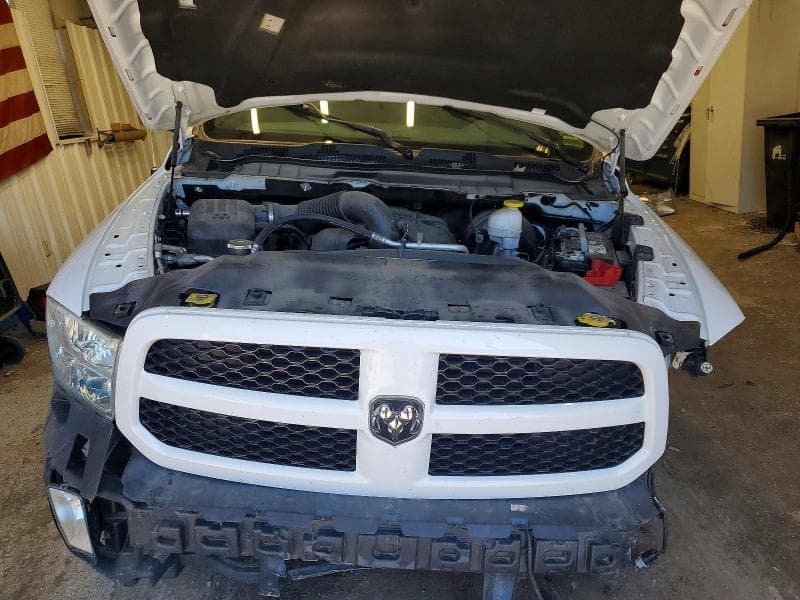2018 RAM 1500 ST 11