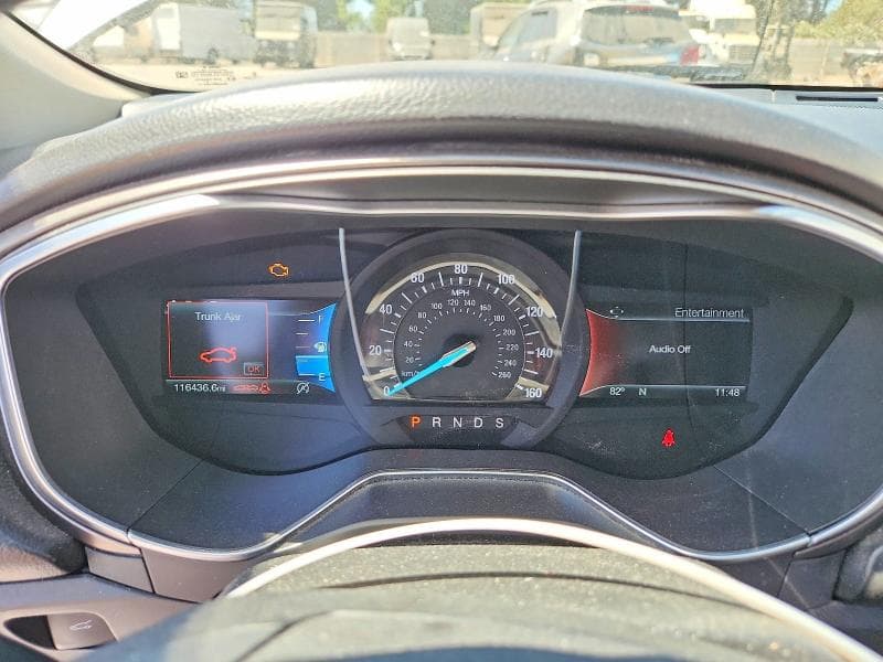 2017 FORD FUSION SE 9