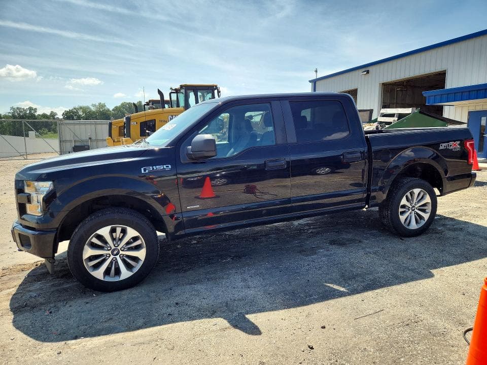 2017 FORD F150 SUPERCREW - 1