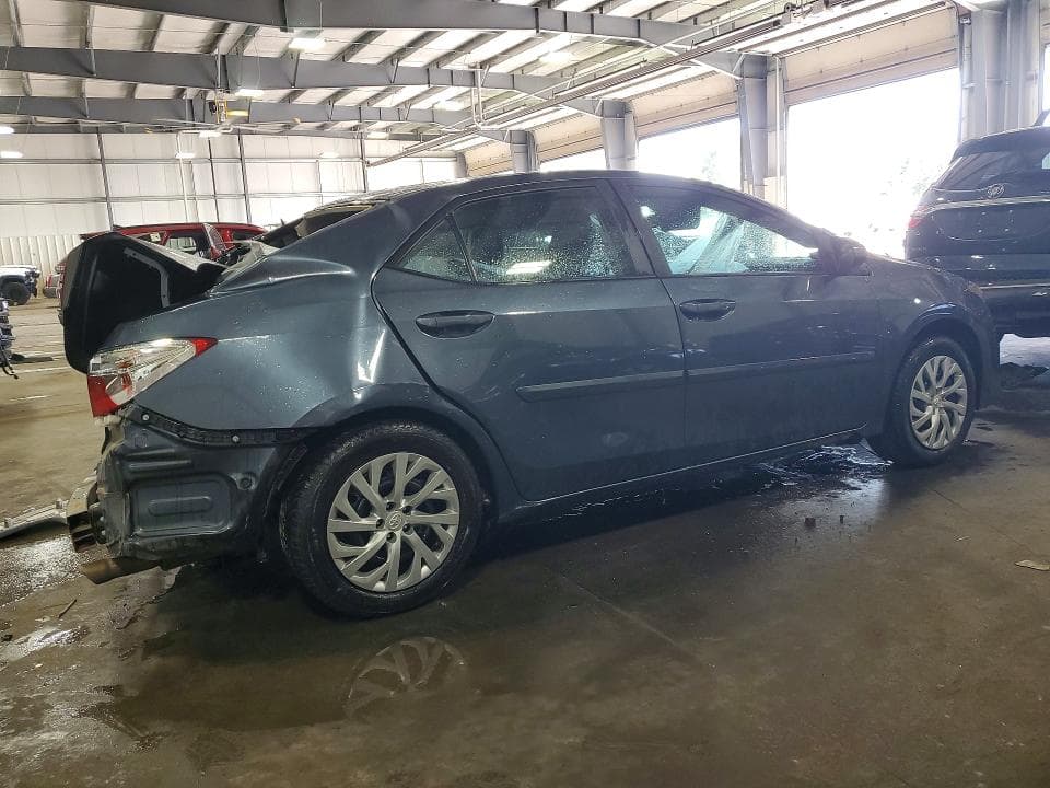 2019 TOYOTA COROLLA LE 3