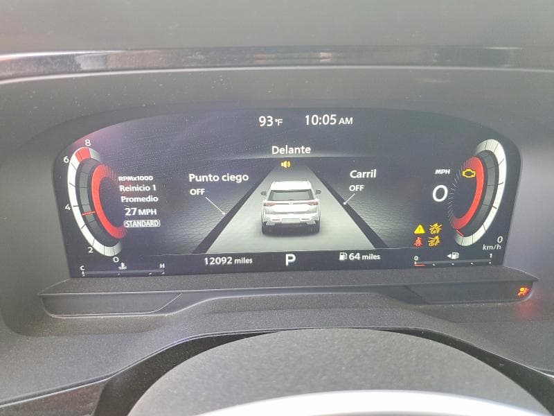 2025 NISSAN PATHFINDER PLATINUM 9