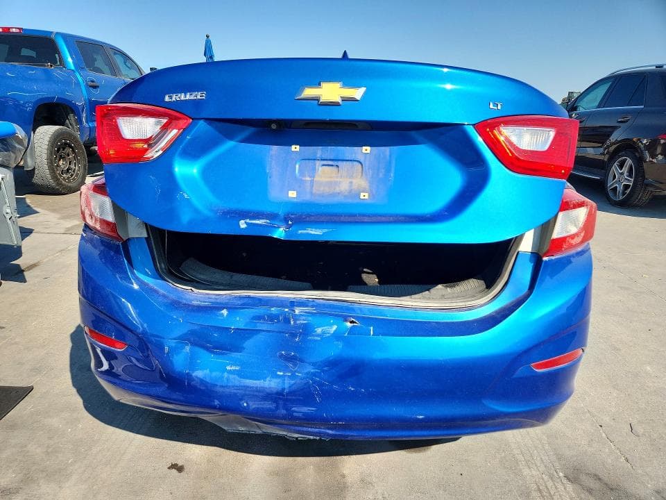 2017 CHEVROLET CRUZE LT 6