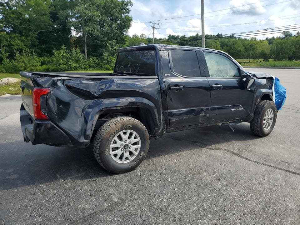 2025 TOYOTA TACOMA SR5 3