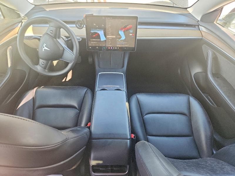 2021 TESLA MODEL 3 8