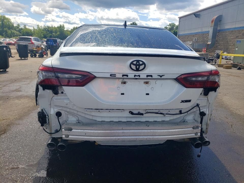 2022 TOYOTA CAMRY XSE V6 6
