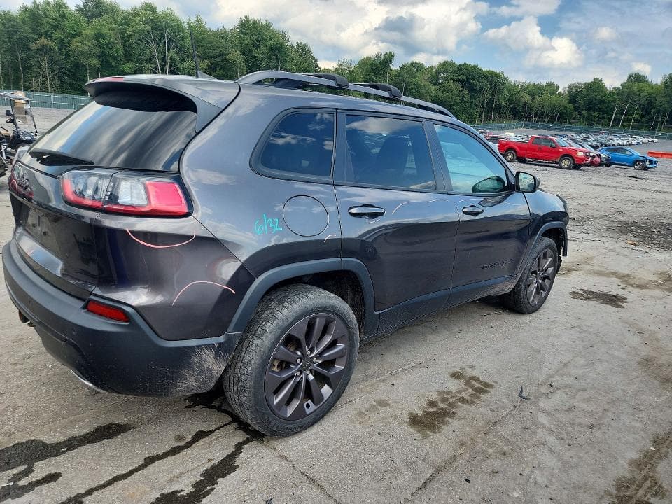 2021 JEEP CHEROKEE LATITUDE LUX 3