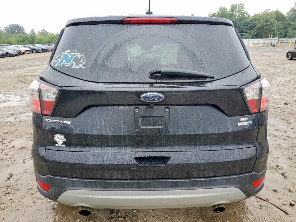 2017 FORD ESCAPE SE 6