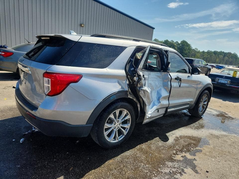 2020 FORD EXPLORER XLT 3