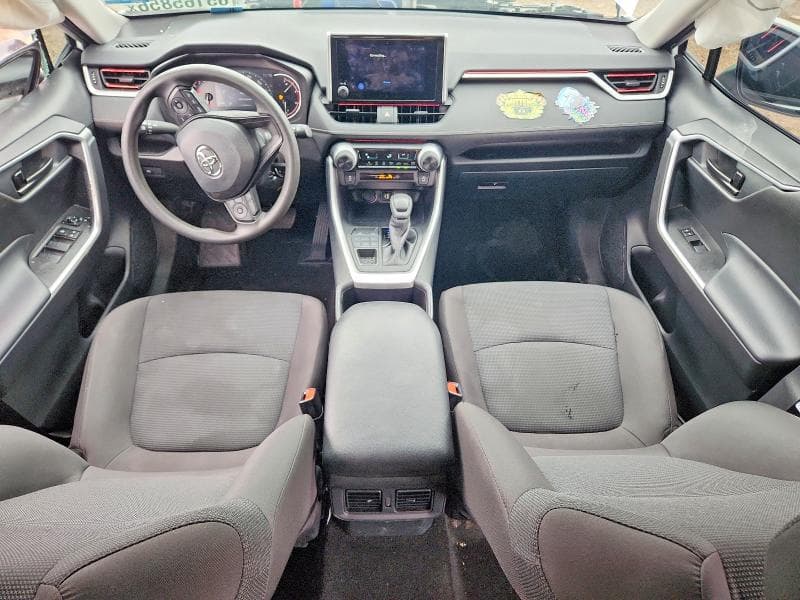 2025 TOYOTA RAV4 LE 8