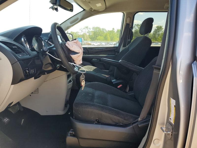2020 DODGE GRAND CARAVAN SE 7