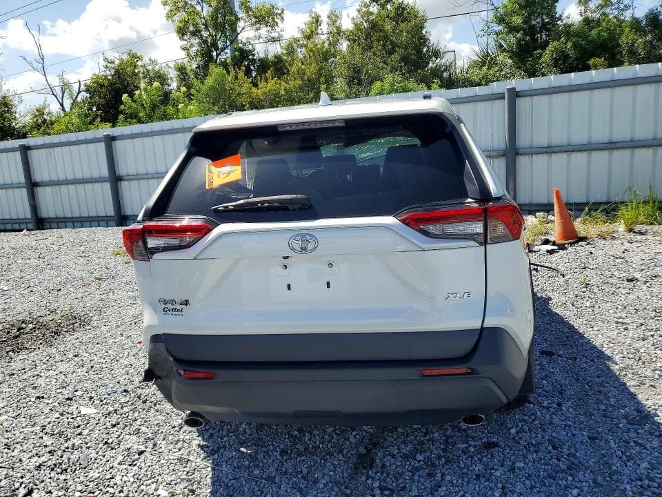 2023 TOYOTA RAV4 XLE PREMIUM 6
