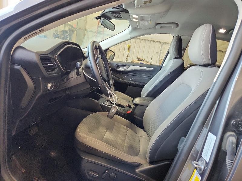 2021 FORD ESCAPE SE 7
