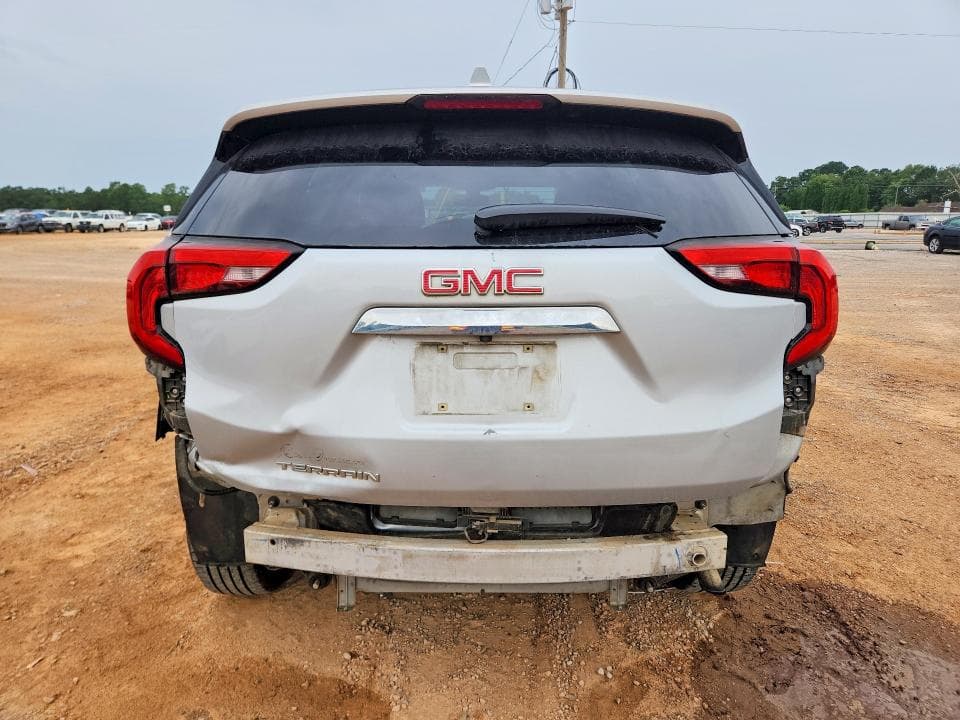 2018 GMC TERRAIN SLE 6