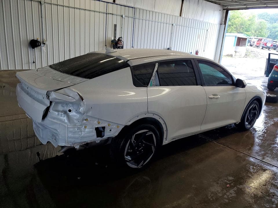 2026 KIA K4 EX 3