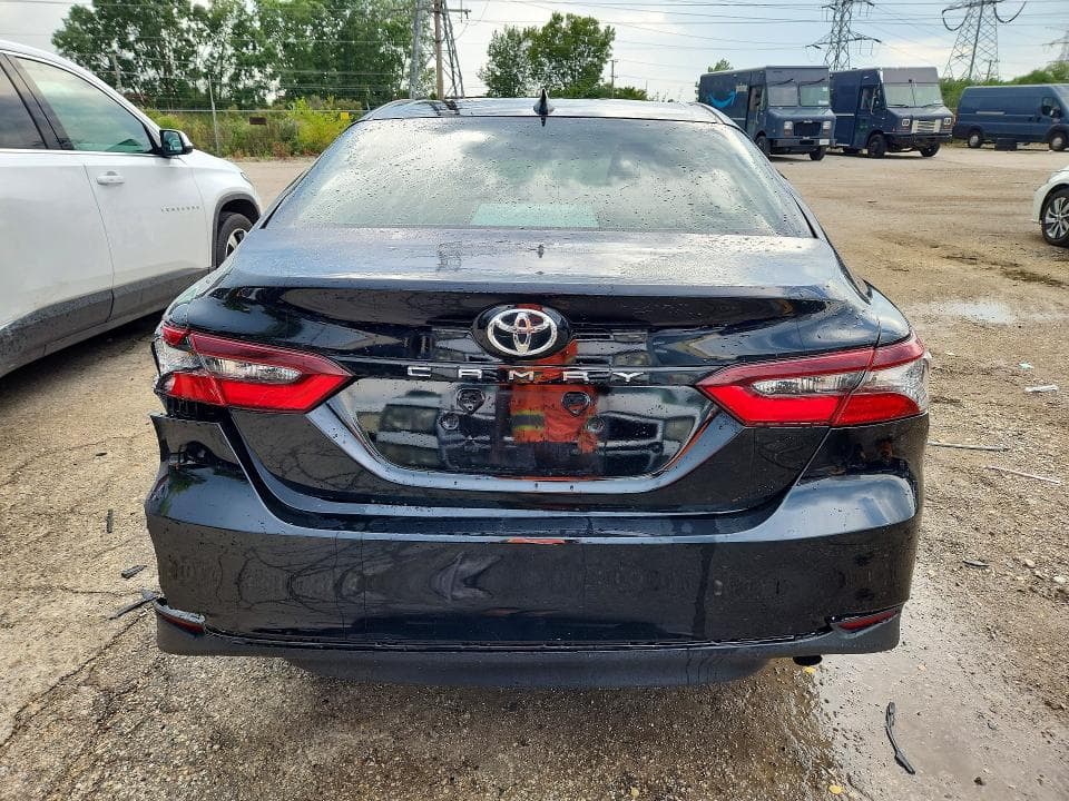 2023 TOYOTA CAMRY LE 6