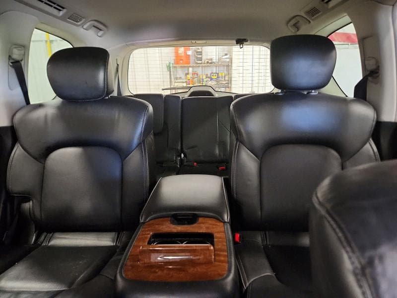 2018 INFINITI QX80 BASE 10