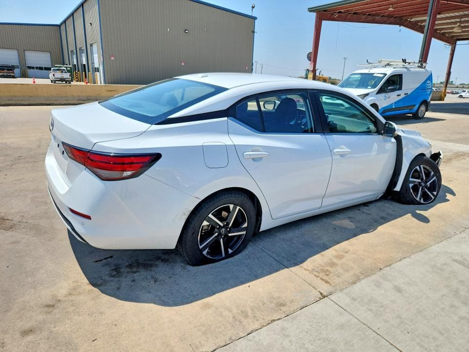 2025 NISSAN SENTRA SV 3