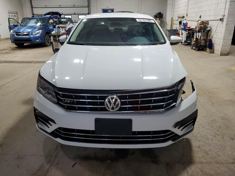 2018 VOLKSWAGEN PASSAT S 5