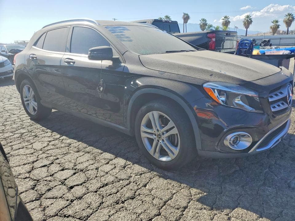 2020 MERCEDES-BENZ GLA 250 4