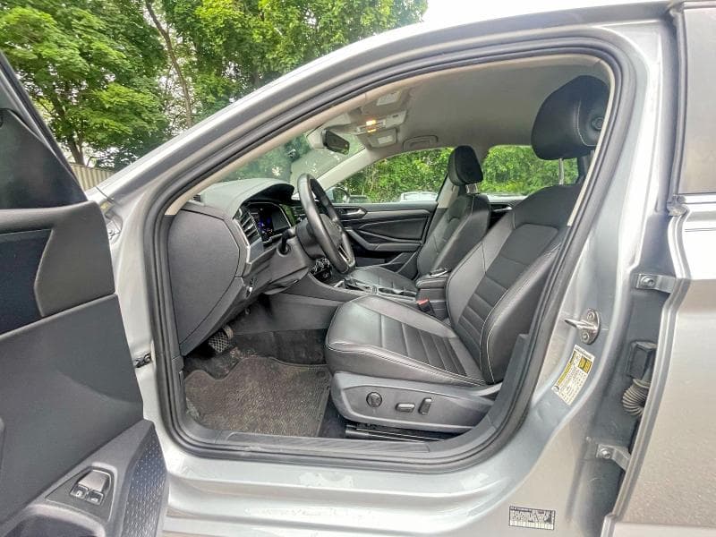 2022 VOLKSWAGEN JETTA SE 11