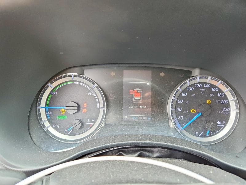 2020 TOYOTA HIGHLANDER HYBRID LE 9