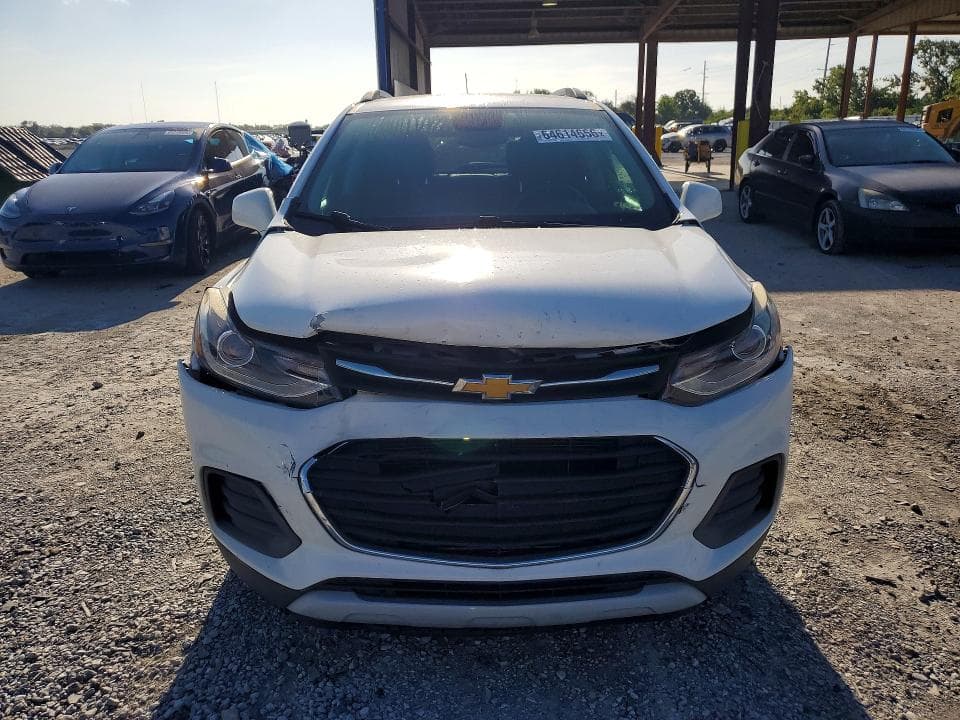2019 CHEVROLET TRAX 1LT 5