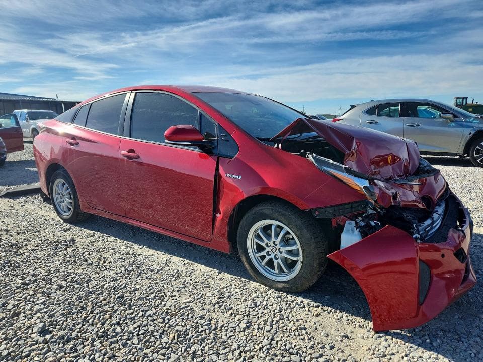 2018 TOYOTA PRIUS THREE 4