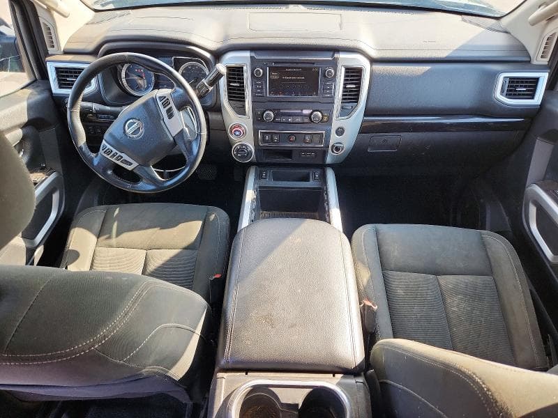 2019 NISSAN TITAN SV 8