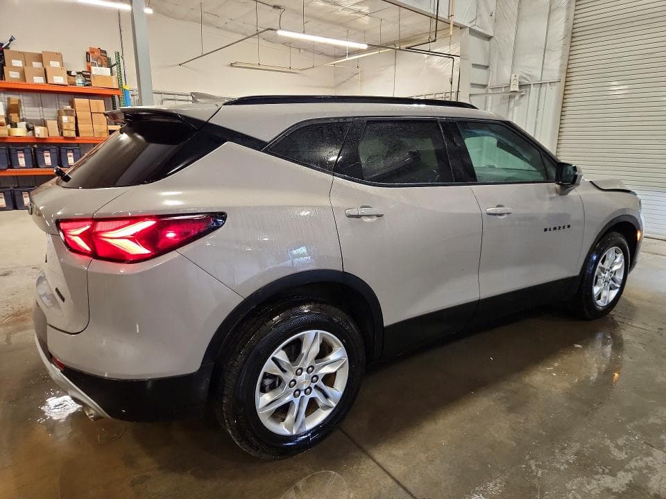 2021 CHEVROLET BLAZER 2LT 3