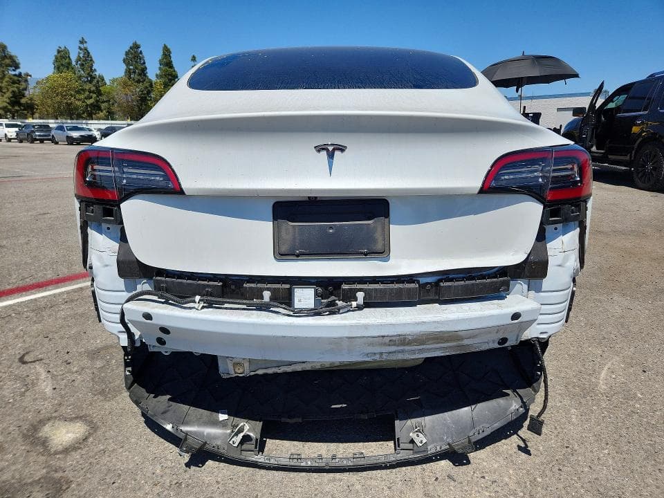 2023 TESLA MODEL 3 6