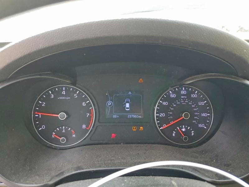 2018 KIA OPTIMA LX 9