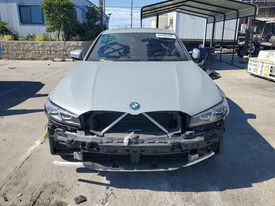 2023 BMW 330E 5