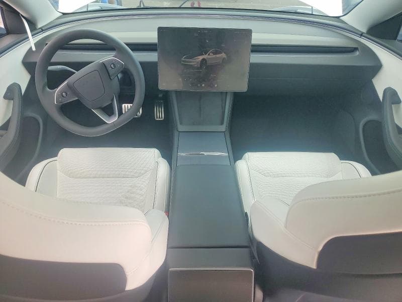 2026 TESLA MODEL 3 8