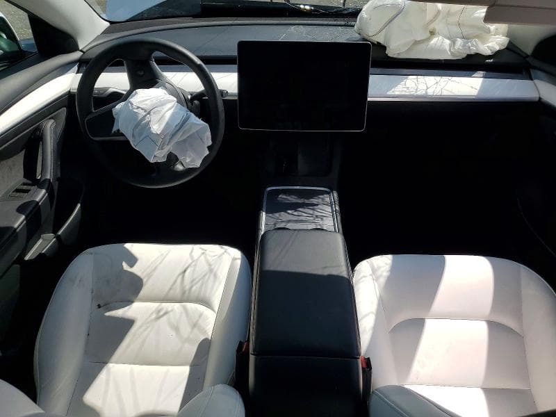 2023 TESLA MODEL 3 8