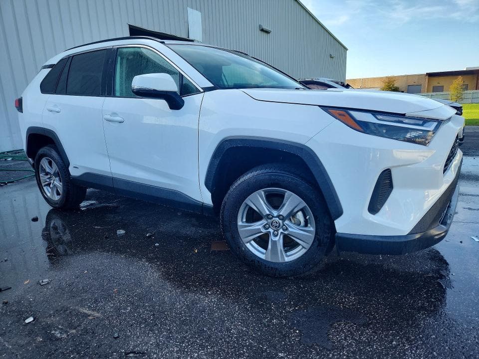2023 TOYOTA RAV4 LE 4