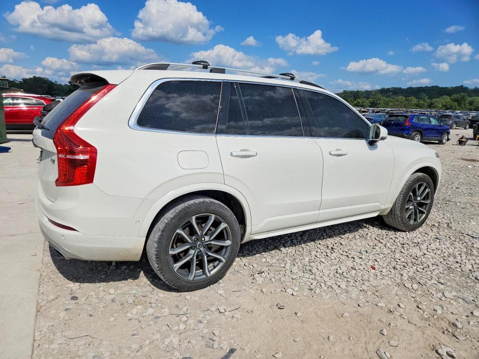 2017 VOLVO XC90 T6 3