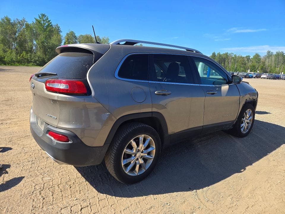 2017 JEEP CHEROKEE LIMITED 3