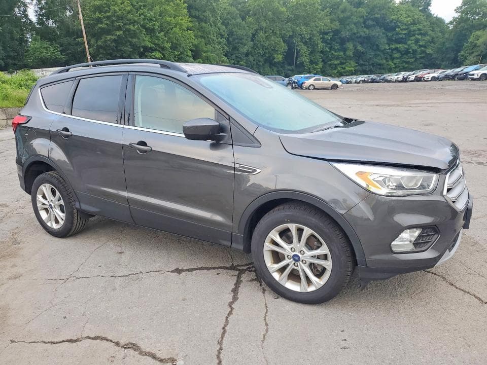 2019 FORD ESCAPE SEL 4