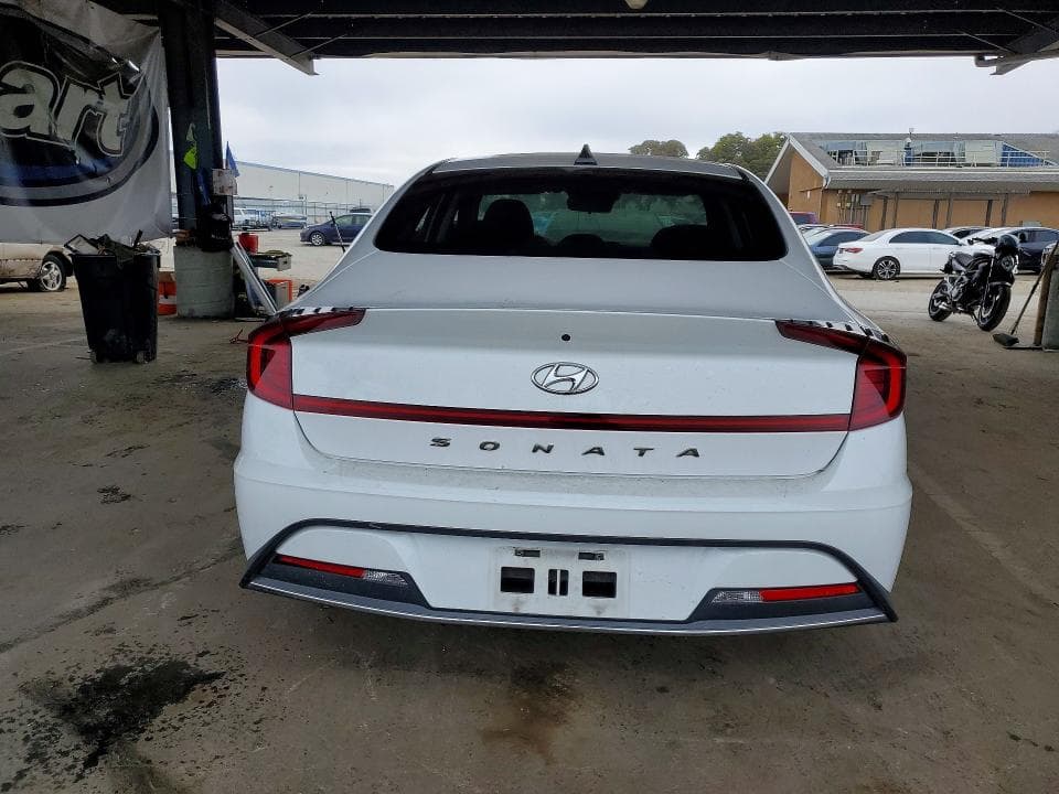 2021 HYUNDAI SONATA SE 6