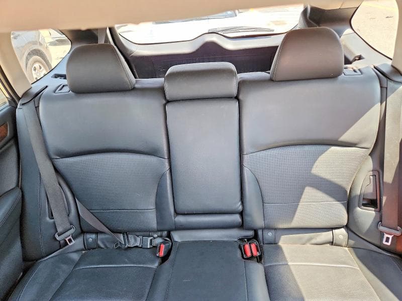 2017 SUBARU OUTBACK 3.6R LIMITED 10