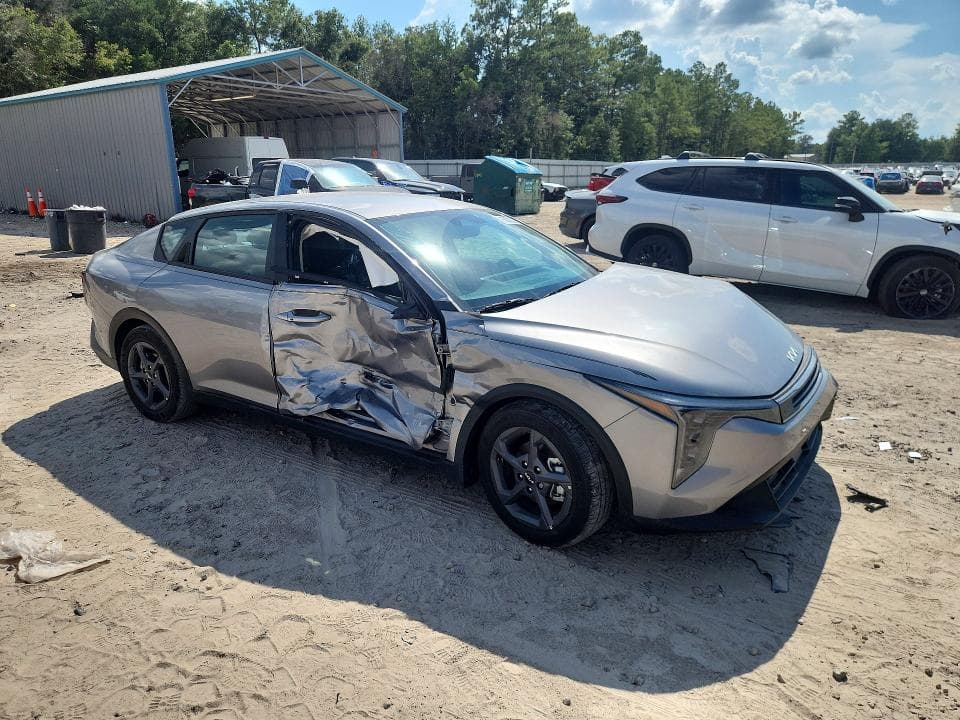 2026 KIA K4 LXS 4