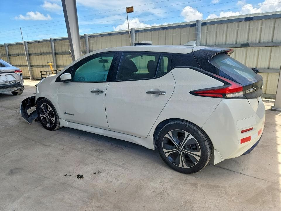 2019 NISSAN LEAF SV 2