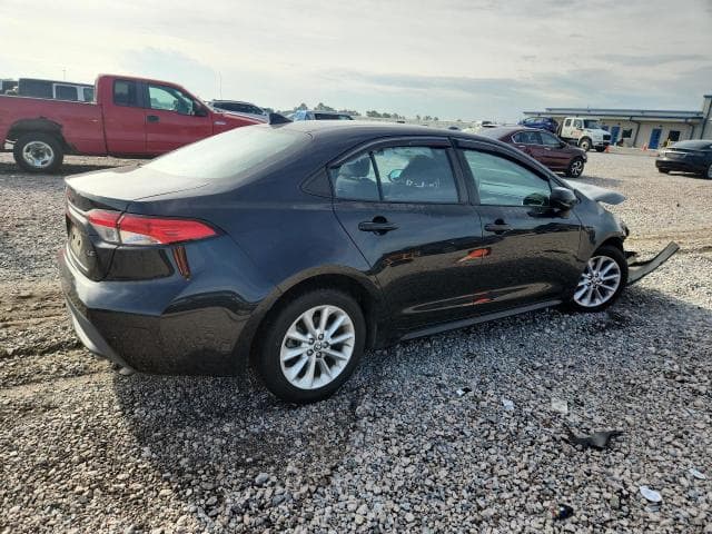 2021 TOYOTA COROLLA LE 3
