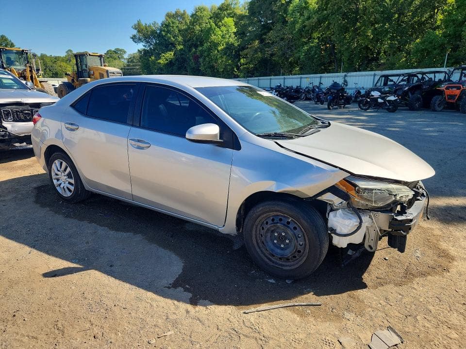 2019 TOYOTA COROLLA LE 4
