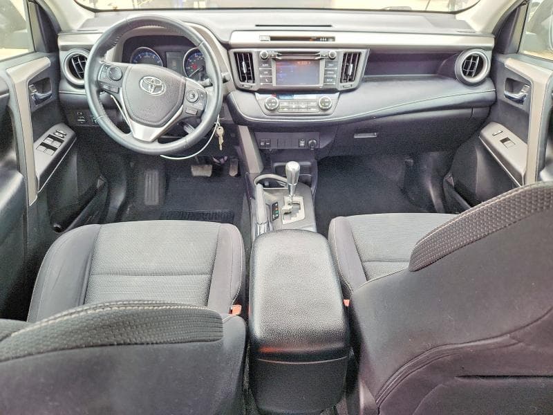 2018 TOYOTA RAV4 XLE 8