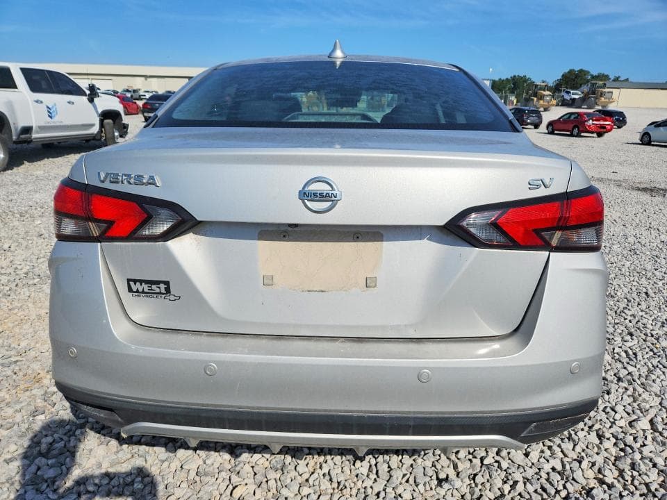 2020 NISSAN VERSA SV 6